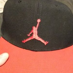Jordan snapback red billed hat